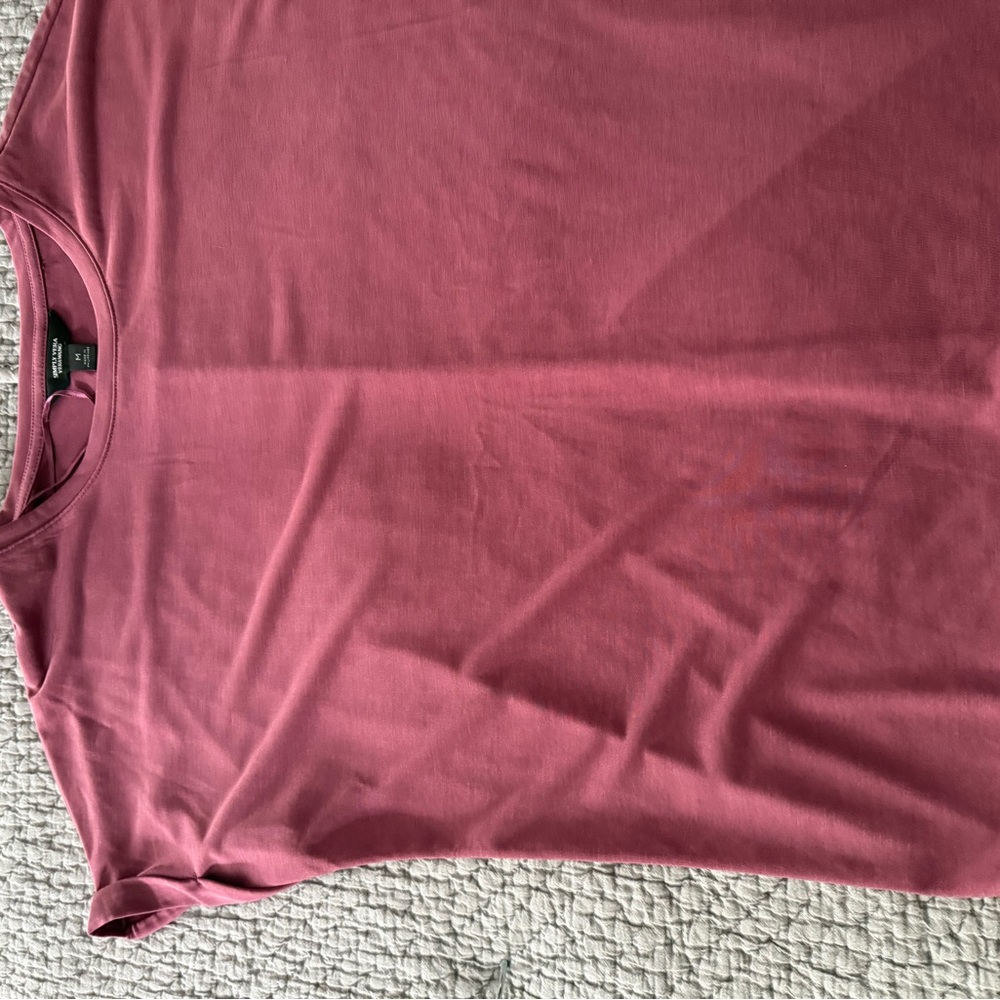 Simply Vera Vera Wang Rose Short Sleeve T-Shirt